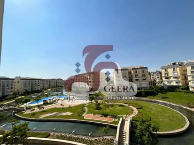 اي فيلا رووف متشطبه بالتكييفات في الجولدن سكوير Mountain View Hyde Park