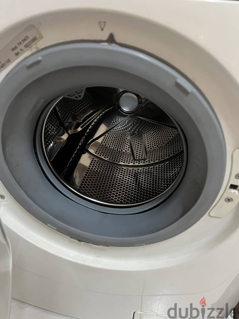 Zanussi washing machine 1