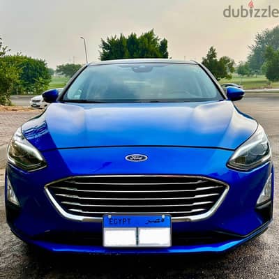 Ford focus Titanium 2021 Like New