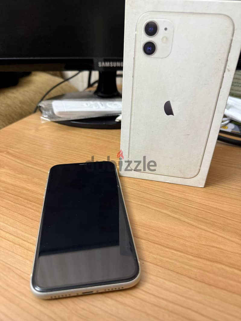 Apple - iPhone 11 2