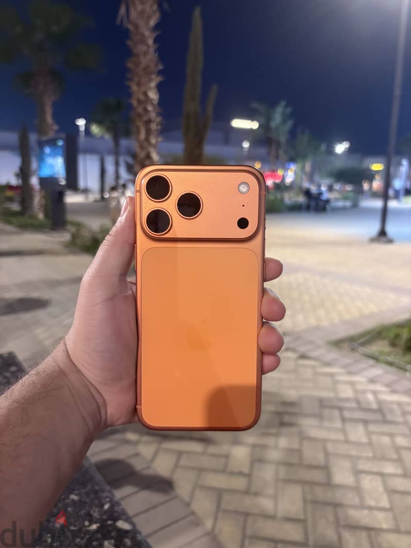 Apple - iPhone 17 Pro Max 2