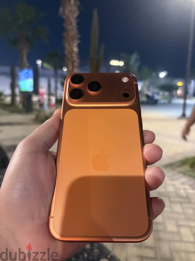 Apple - iPhone 17 Pro Max 6