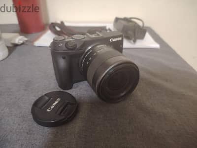Canon EOS M3 + عدسة 18-55mm للبيع