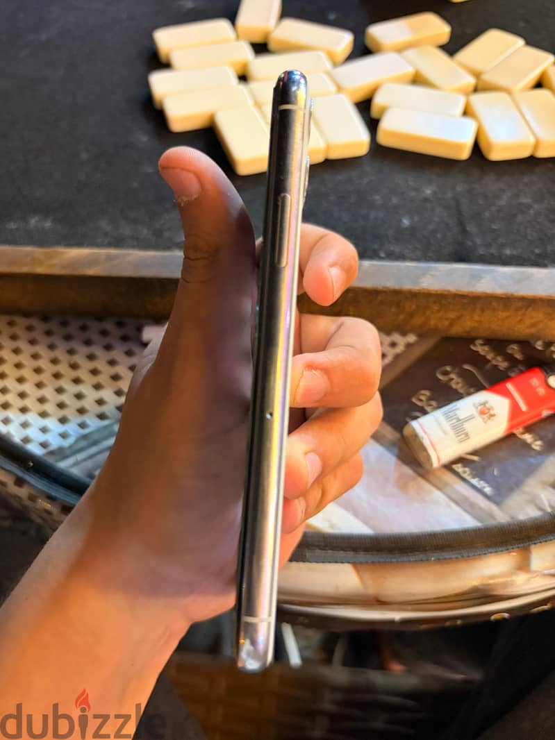 iPhone 11 Pro 1