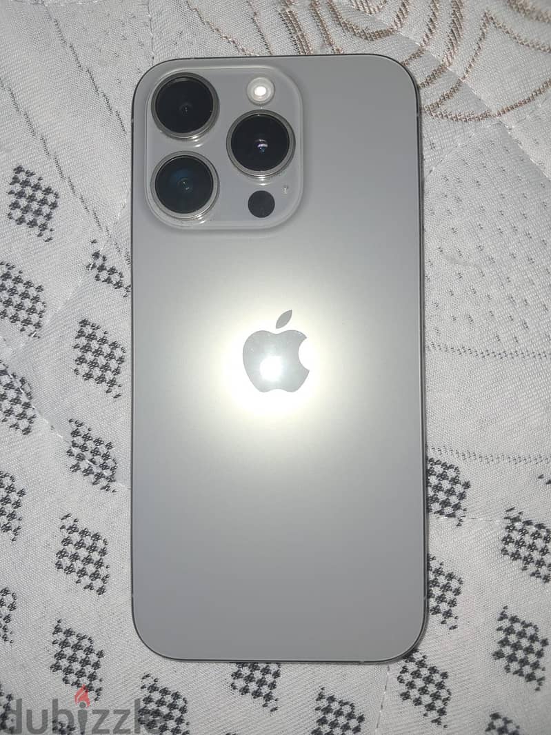 Apple - iPhone 15 Pro 3