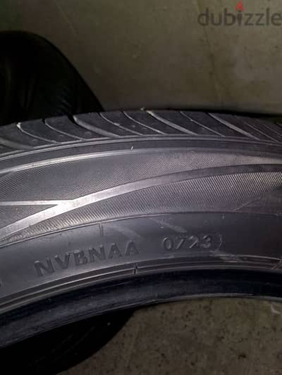 طقم كاوتش انتاج وحاله كويسه جدا 255/45/20