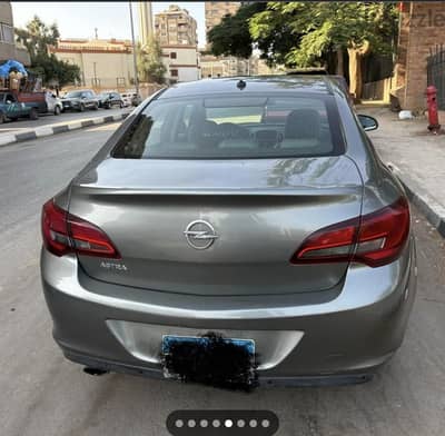 Opel Astra 2021