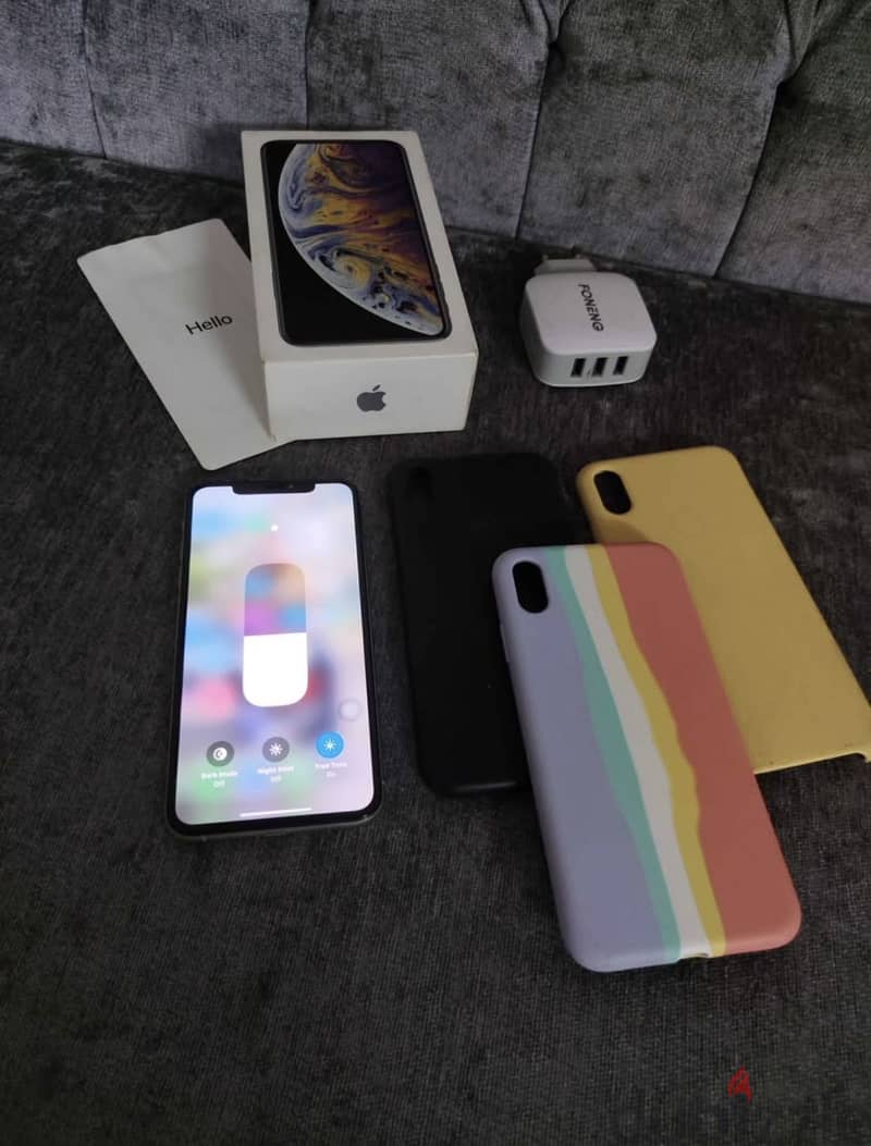 Apple - iPhone XS Max 6