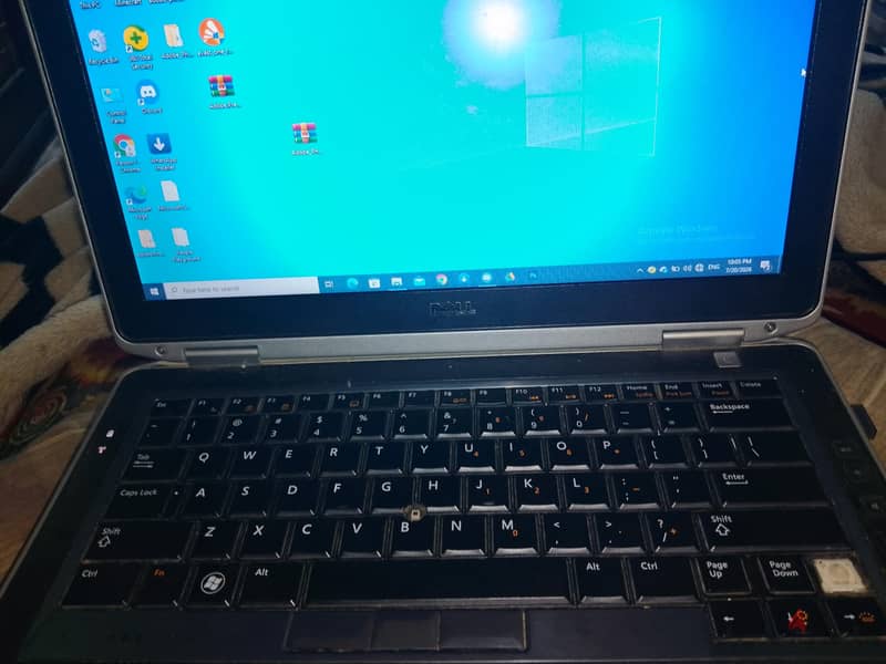 Dell Latitude 1