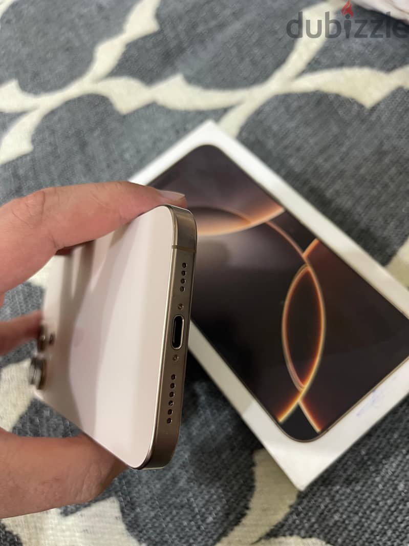 Apple - iPhone 16 Pro Max 1