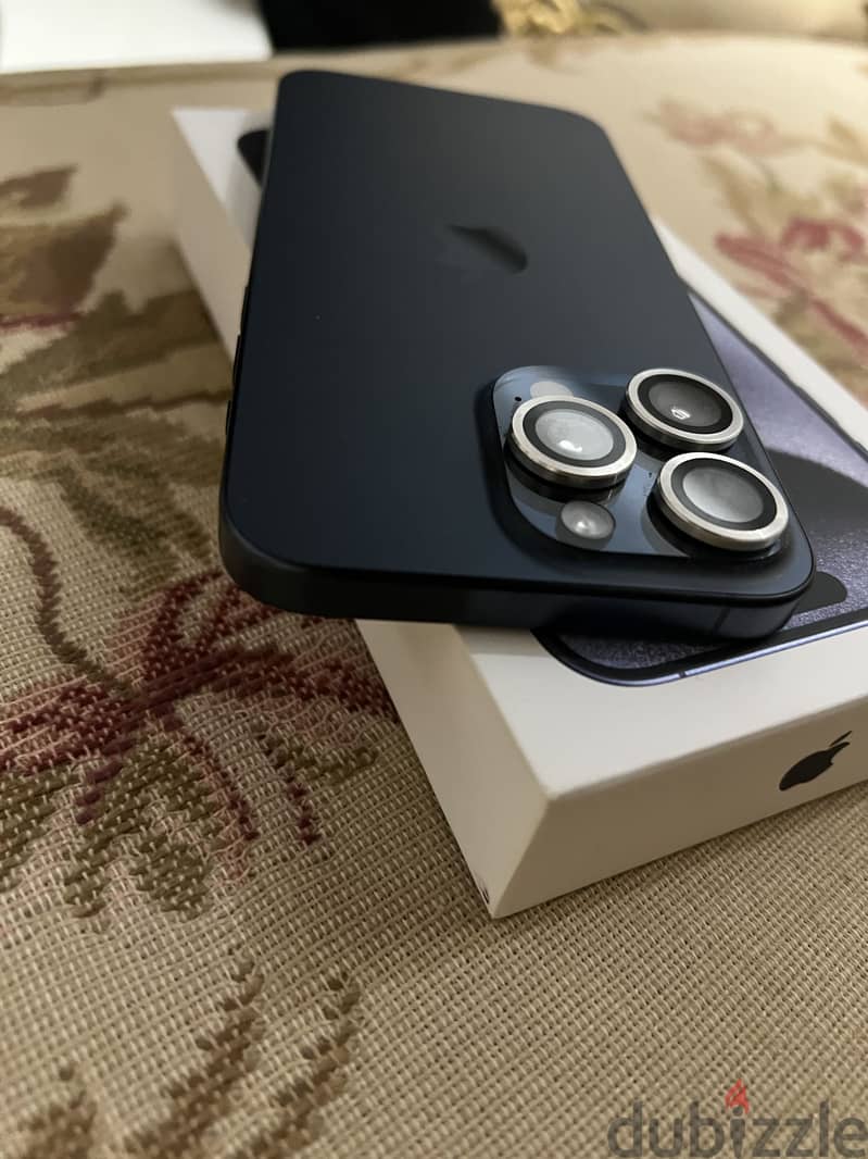 Apple - iPhone 15 Pro Max 4