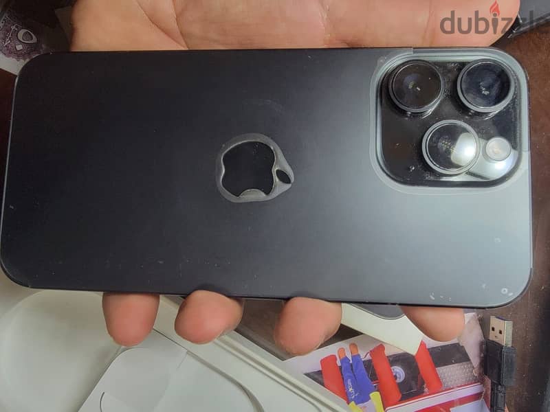 Apple - iPhone 16 Pro Max 3