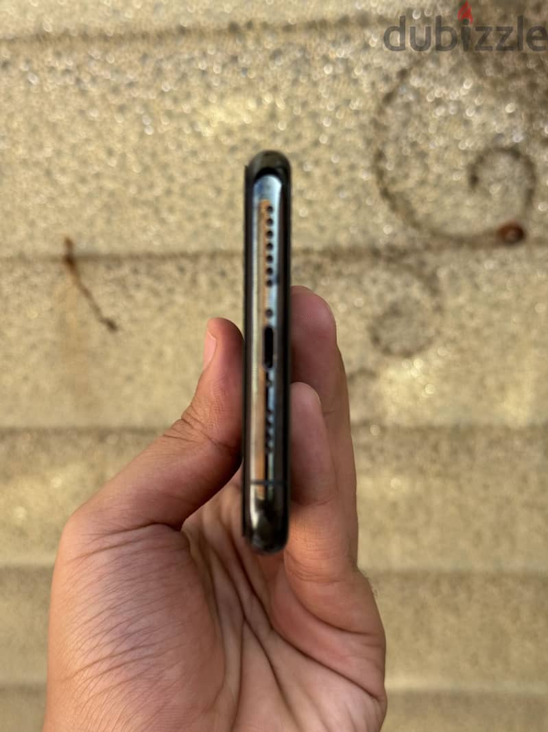 Apple - iPhone 11 Pro Max 5