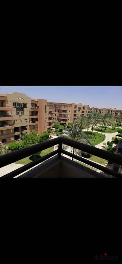 شقة للايجار فاضي 139 متر دور متكرر فيو ممير وجاردن شارع بجوار جيت واي  والخدمات والمسجد في المرحلة الرابعة الرحاب Al Rehab