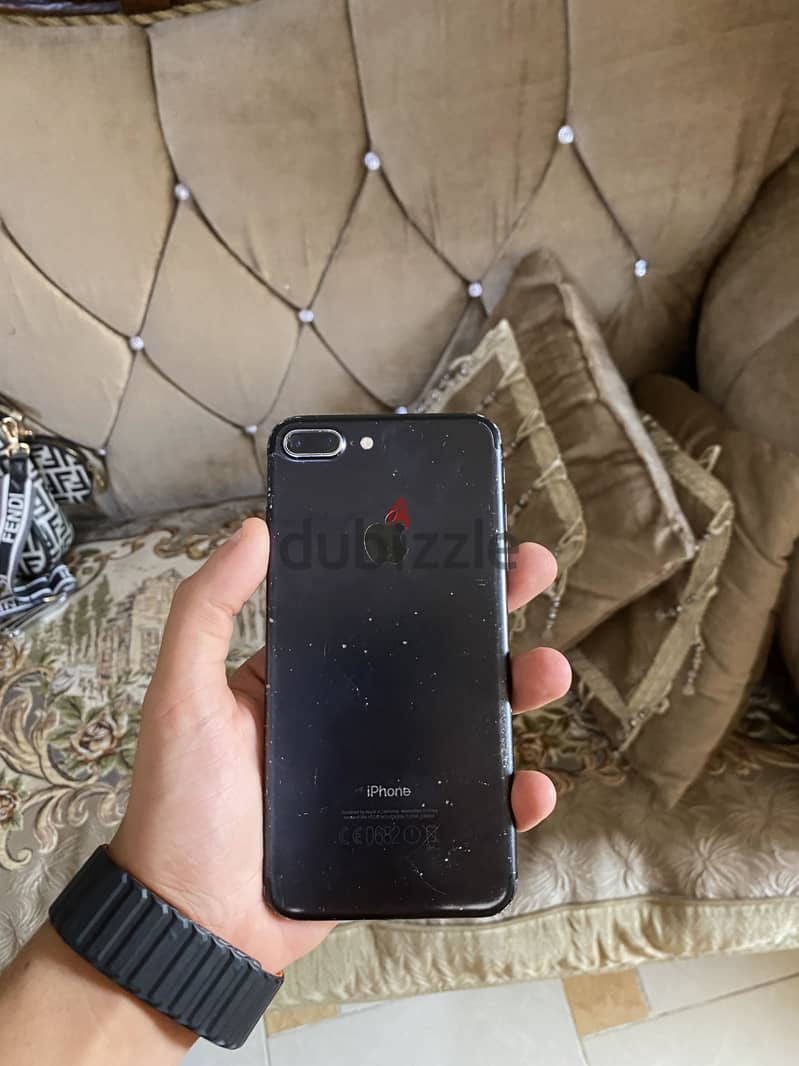 Apple - iPhone 7 Plus 1