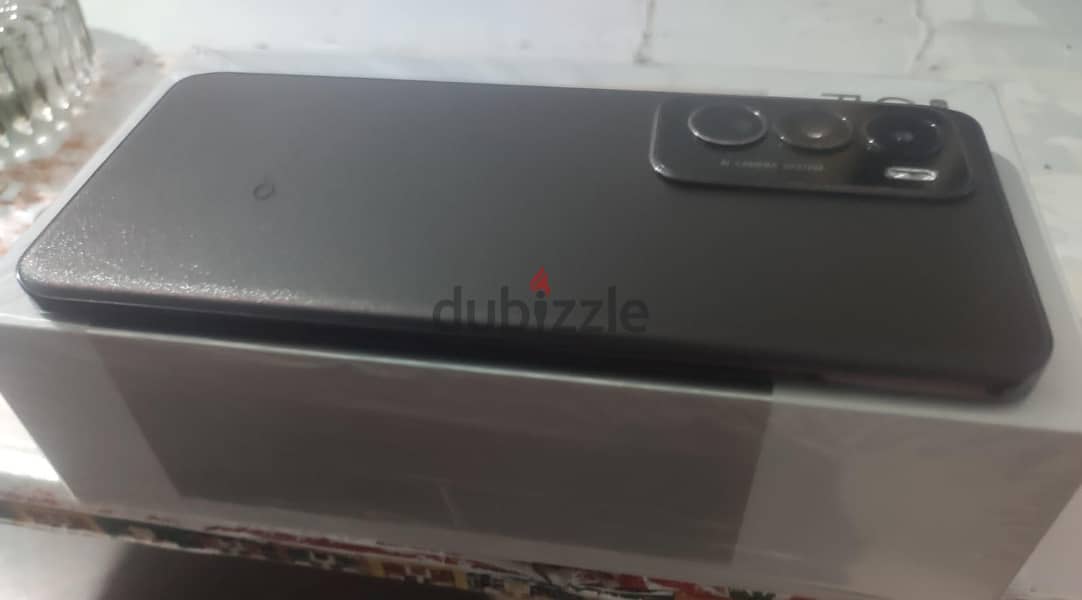اوبو رينو 12 5g 2