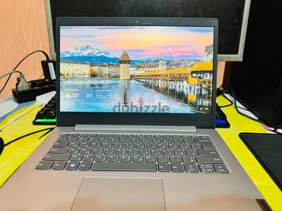 Lenovo ideapad 1
