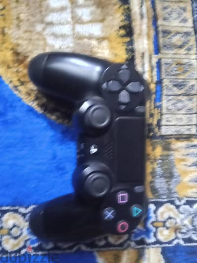 ps4 slim جديد