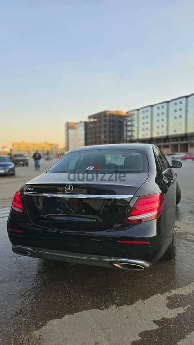 Mercedes-Benz E200 2017