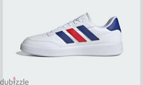 كوتشى adidas مقاس ٤٢ Original