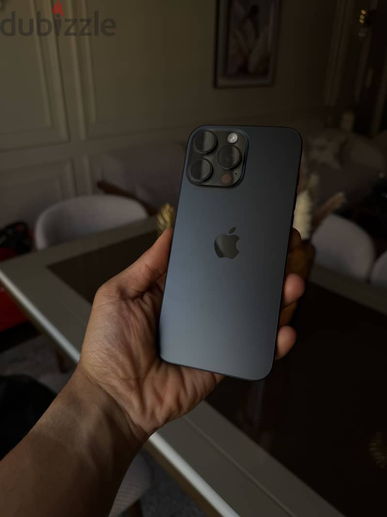 Apple - iPhone 16 Pro Max 2