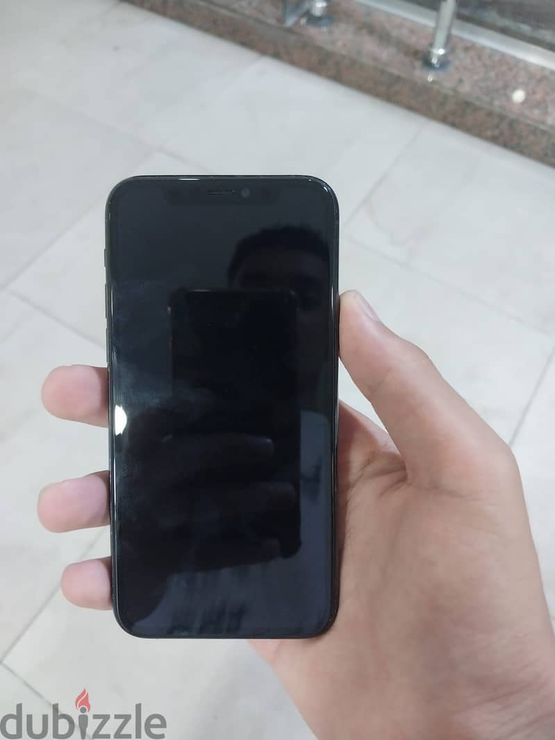 Apple - iPhone 11 Pro 3