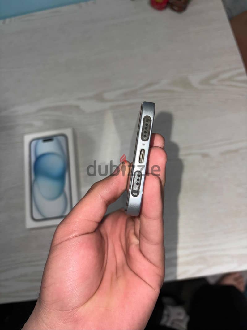 آبل - آيفون 15 3