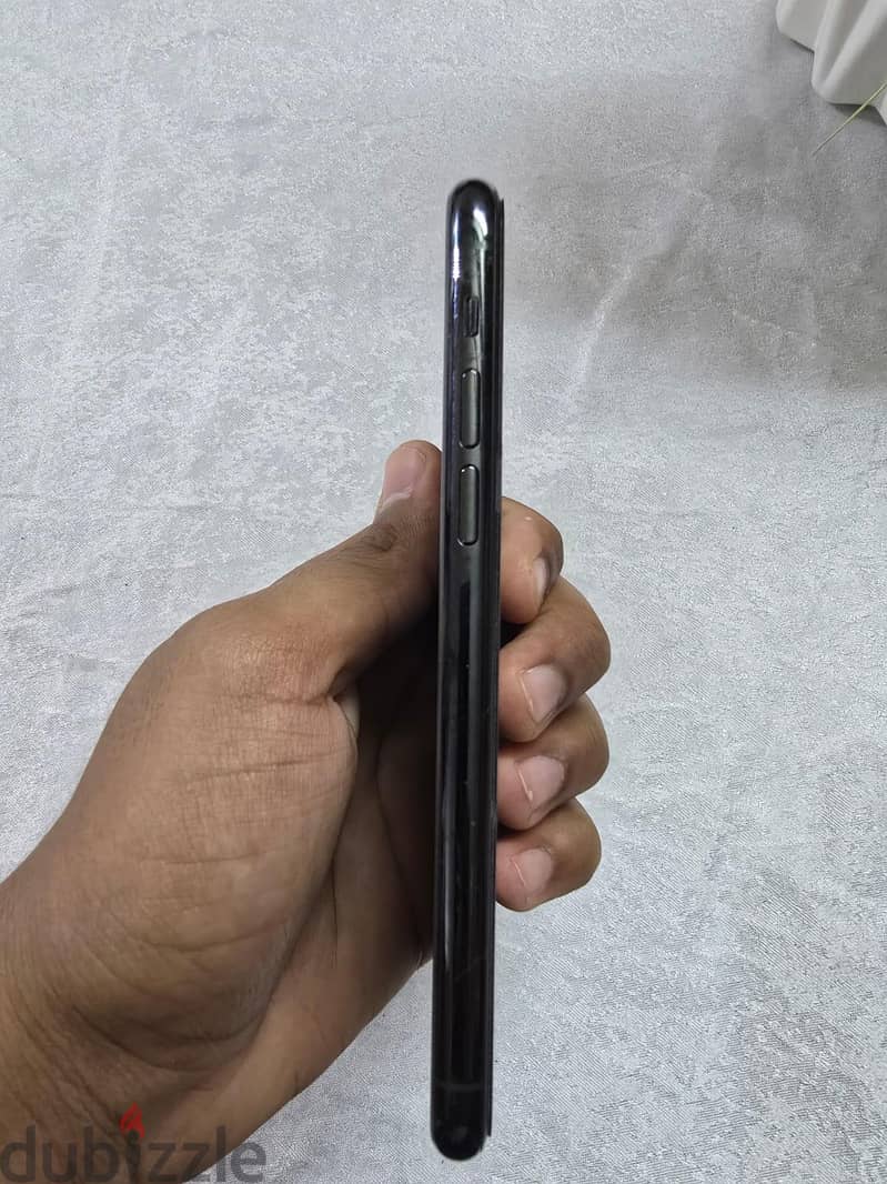 Apple - iPhone 11 Pro 3