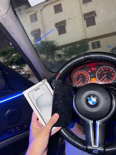 آبل - آيفون 15