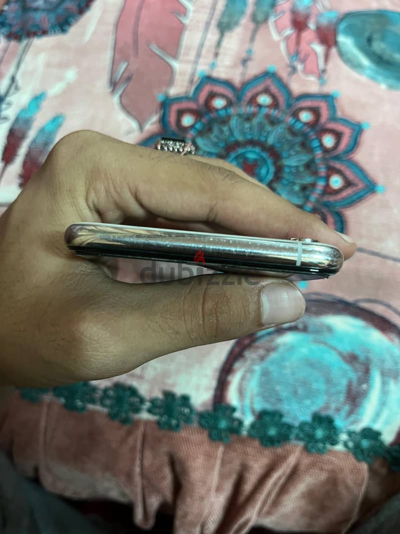 Apple - iPhone XS Max 2