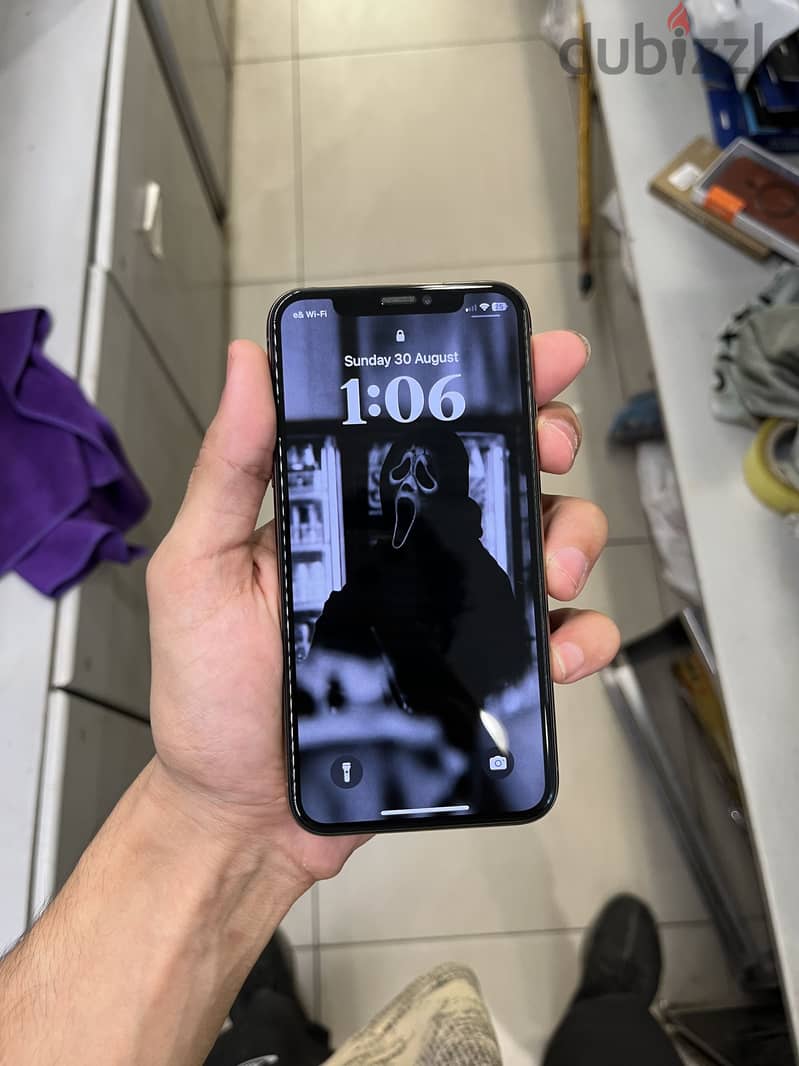 Apple - iPhone XS 6