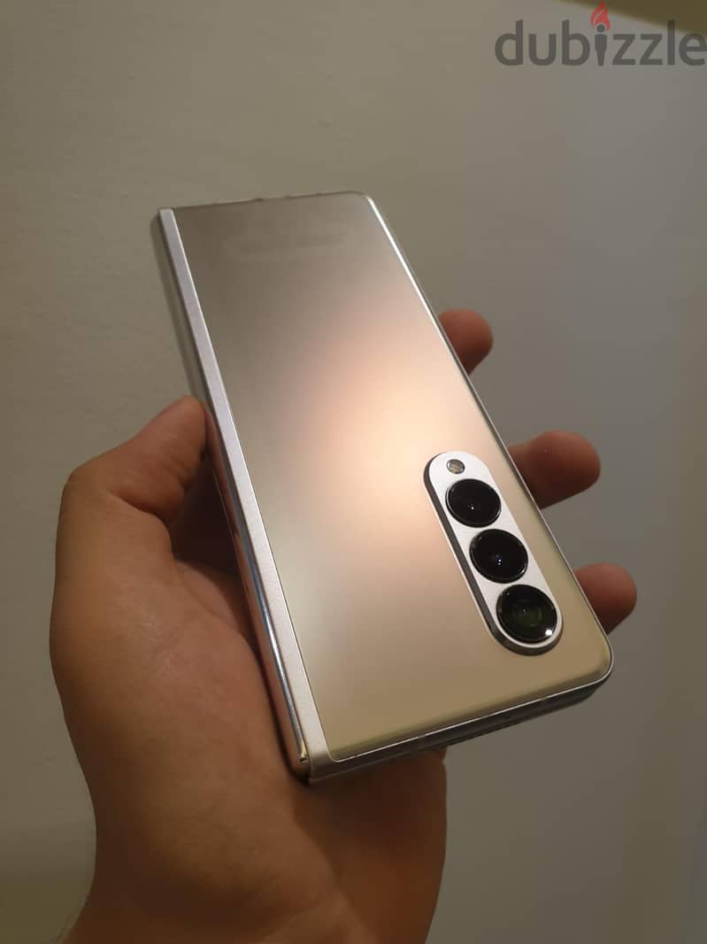 Samsung Z Fold 3 4