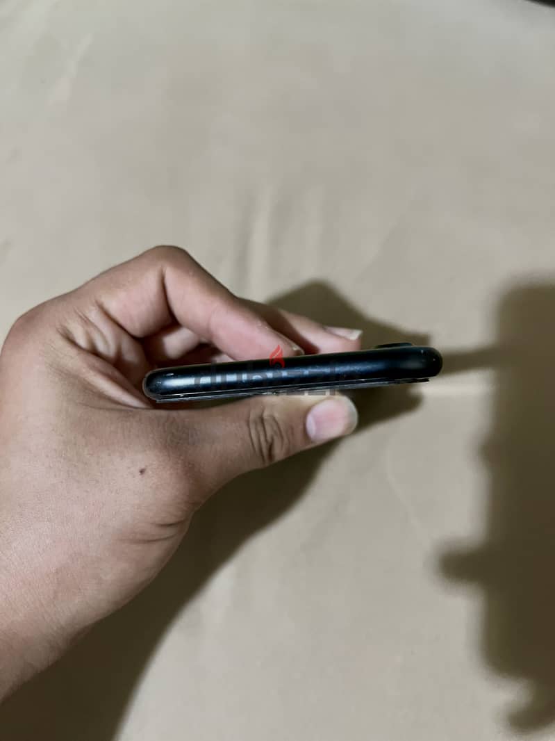 iPhone 7 4