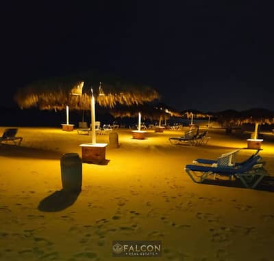 شاليه لقطه للبيع  متشطب جاهزللاستلام فى تلال العين السخنه فيو البحر و pool