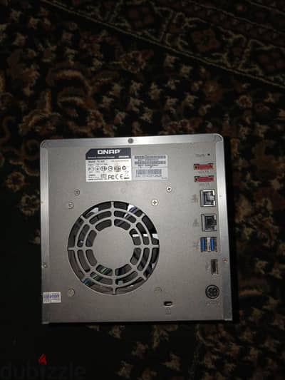سيرفر تخزين شبكي QNAP TS-420 (4-Bay) بحالة ممتازة وجاهز للتشغيل