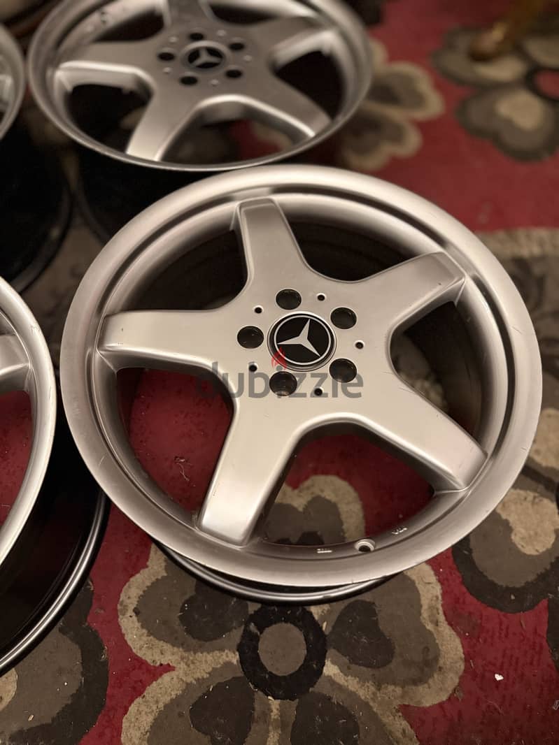 جنط mercedes ١٨ 4