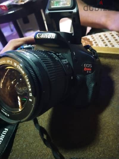 Canon EOS Rebel T3i