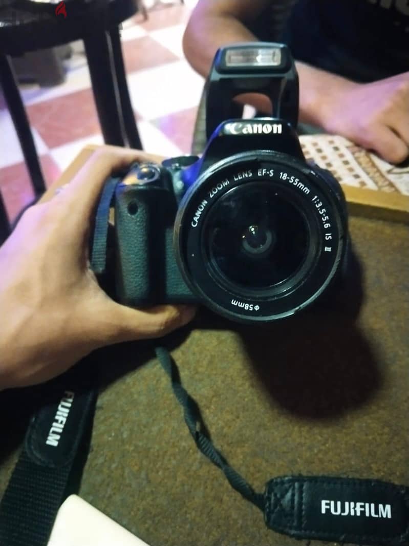 Canon EOS Rebel T3i 1