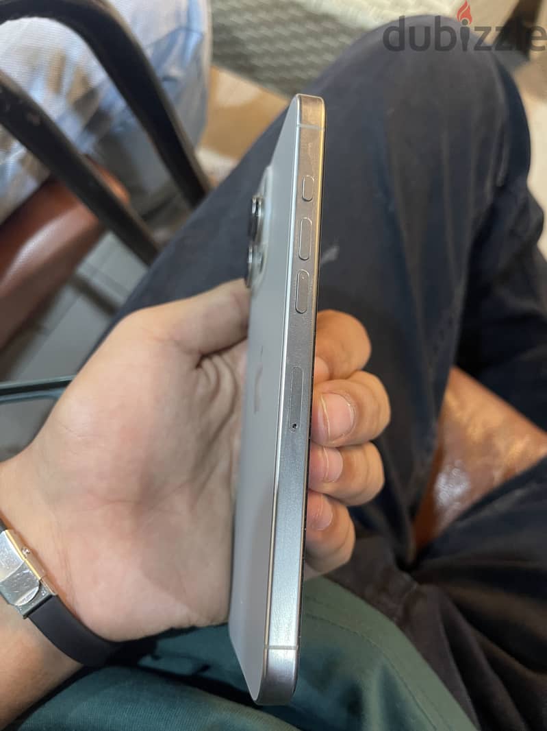 Apple - iPhone 16 Pro Max 4