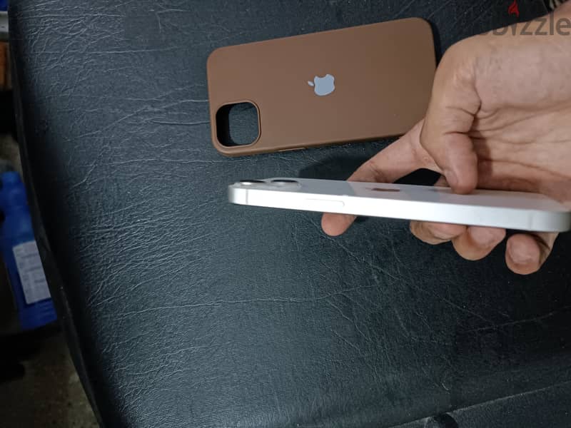 Apple - iPhone 13 5