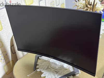شاشه Philips بحاله ممتازة
