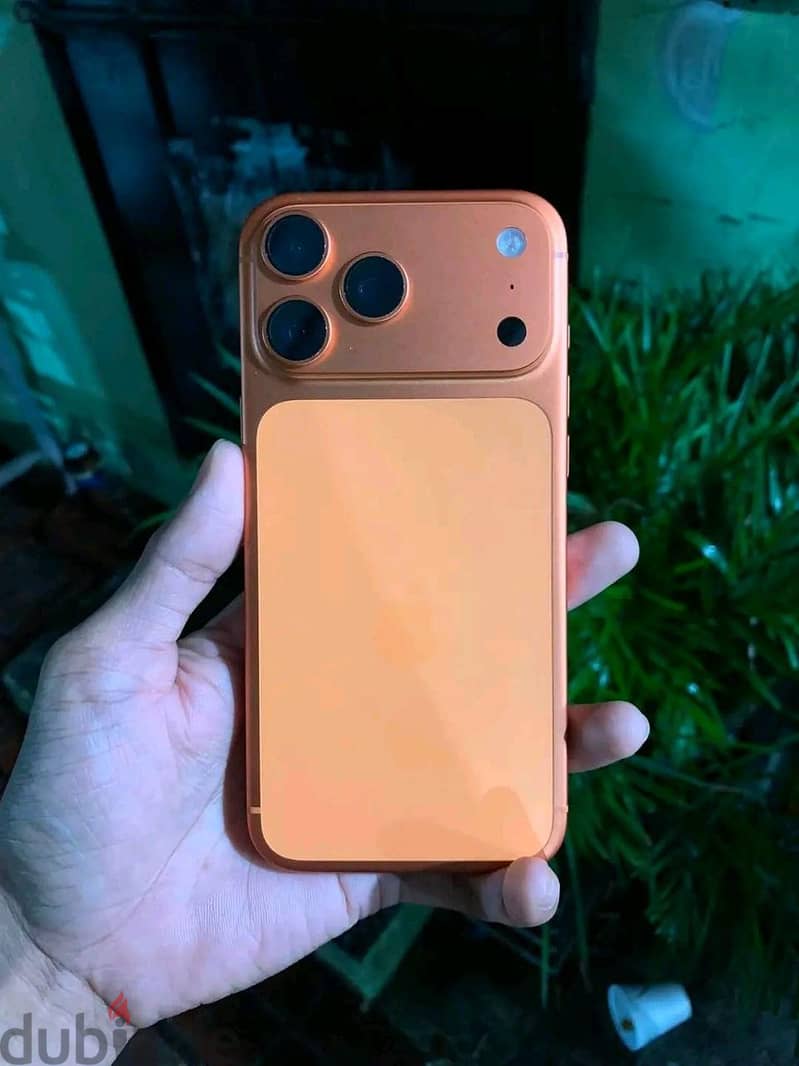 Apple - iPhone 17 Pro Max 1
