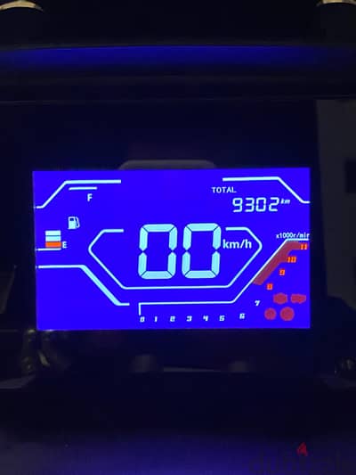 للبيع. Dayun adv 200cc