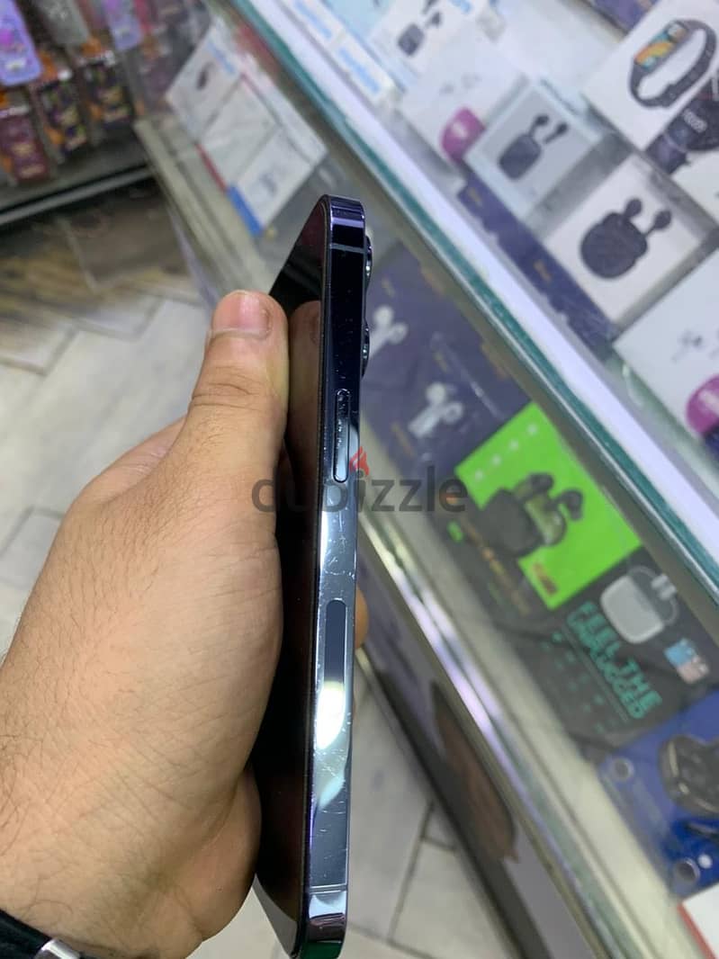 آبل - آيفون 13 برو 10
