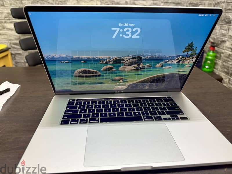 MacBook Pro 16-inch 2019 512gb 1