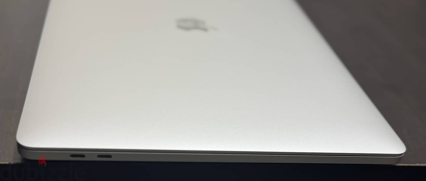 MacBook Pro 16-inch 2019 512gb 5