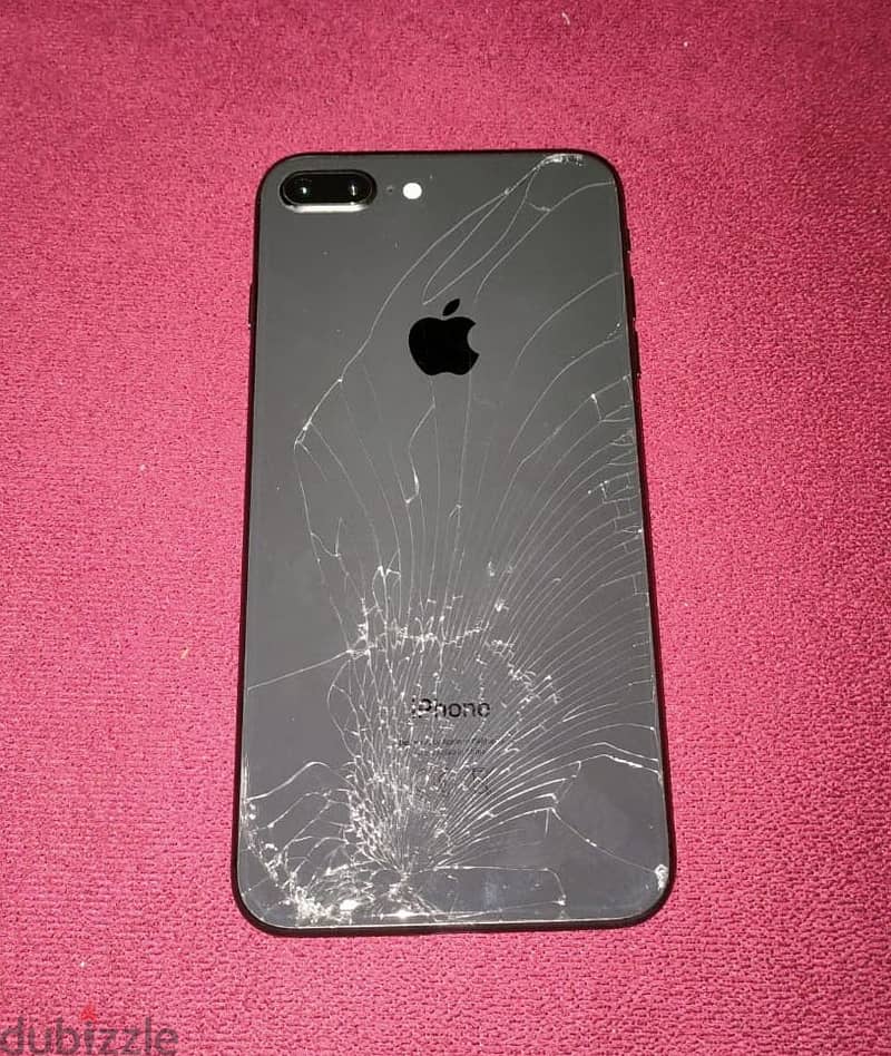 Apple - iPhone 8 Plus 1