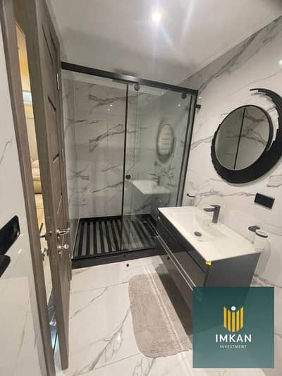Finished apartment for sale in Hyde Park Compound, Fifth Settlement (New Cairo)—adjacent to the AUC. Available with a 5% down payment and an 8-year in