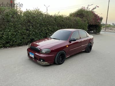 دايو لانوس 2002