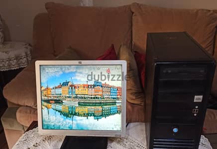 ِكمبيوتر ASUS معالج I 5 جيل رابع ذاكرة 12 - هارد 500 شاشة HP 15